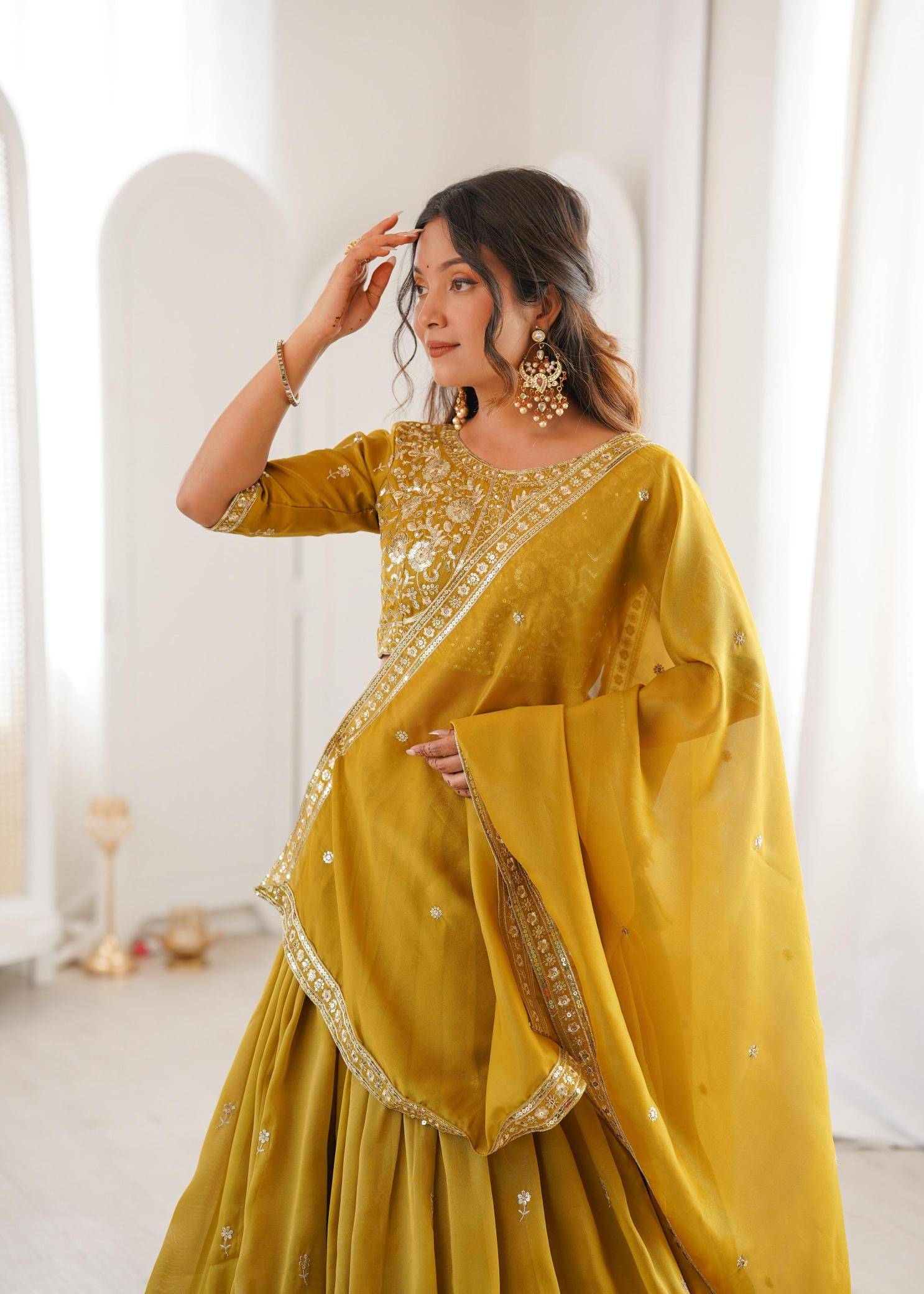 Pehnava RR 44 BANARASI Bridal lehenga choli shops in Pune